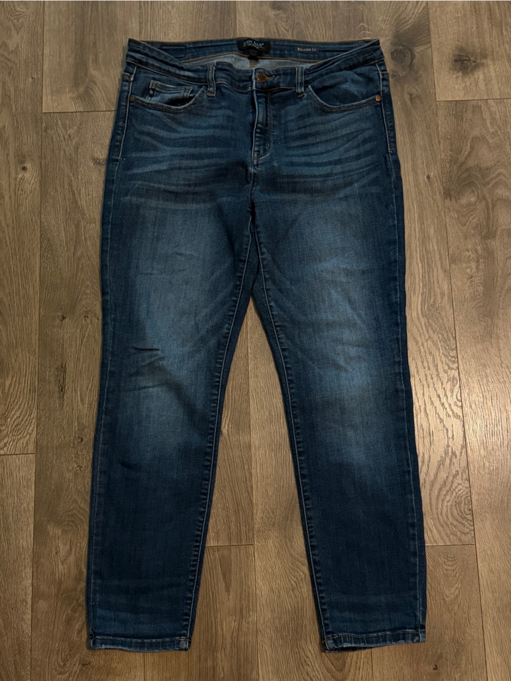 Judy Blue Women's relaxed fit Jeans - Dark Blue Fade